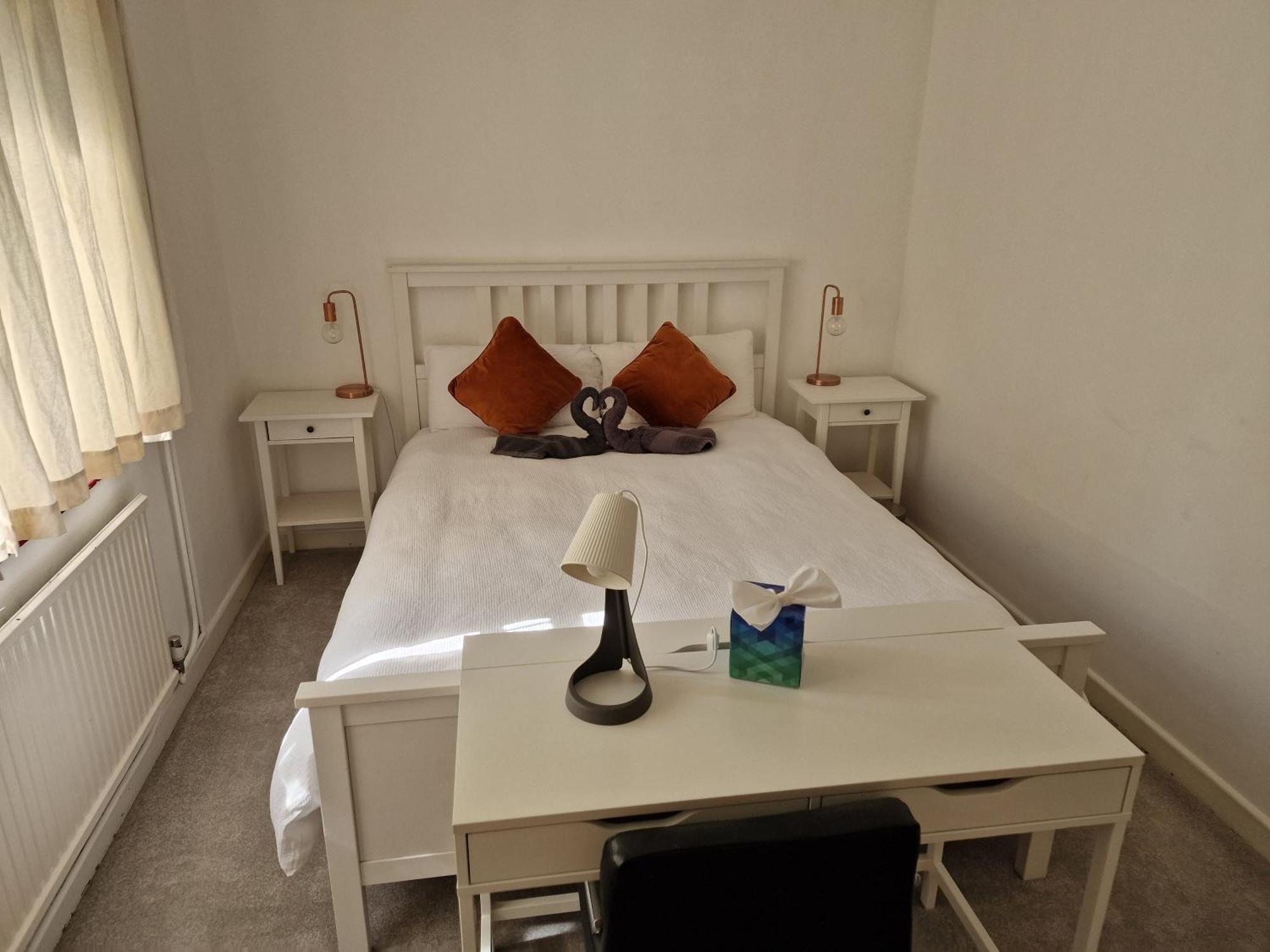 Millmead Apartment In Central Guildford With Parking المظهر الخارجي الصورة